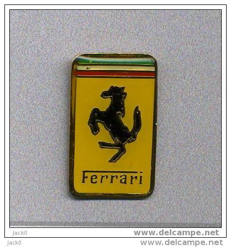 Pin´s  Automobile, Sigle   FERRARI  Rectangulaire - Ferrari
