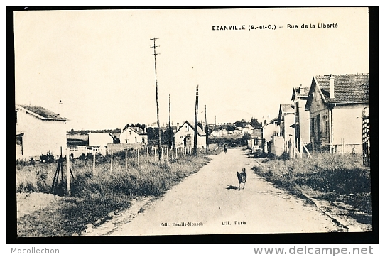 95 EZANVILLE / Rue De La Liberté / - Ezanville