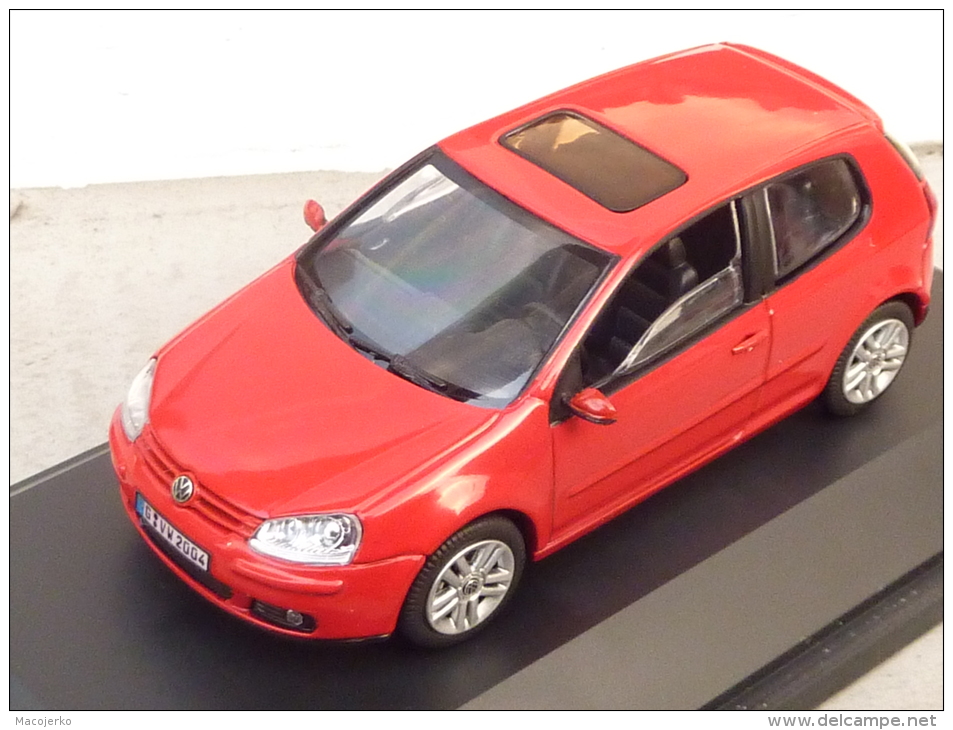 Schuco, VW Golf V, 2003, 1:43 - Schuco