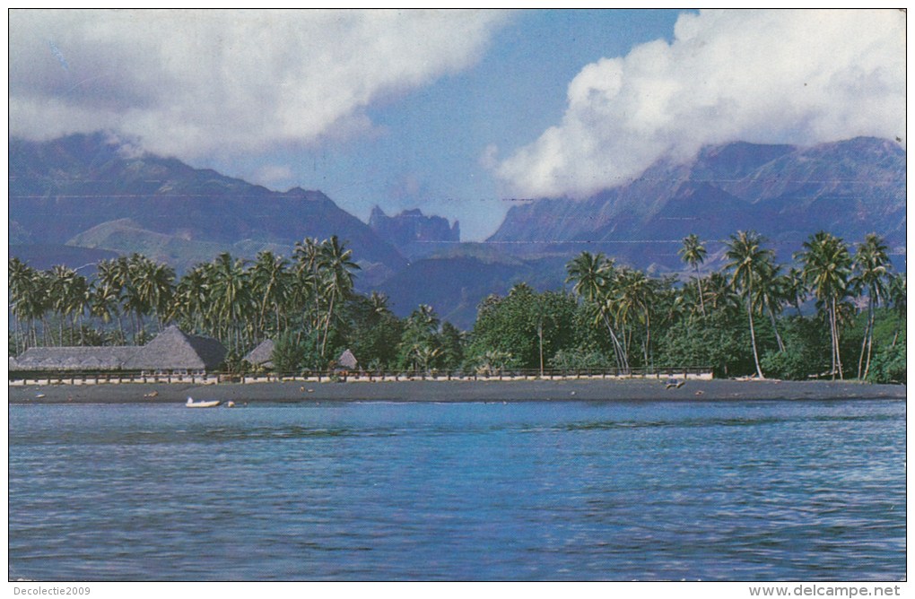 ZS50117 Beach Of Taaone    2 Scans - Tahiti