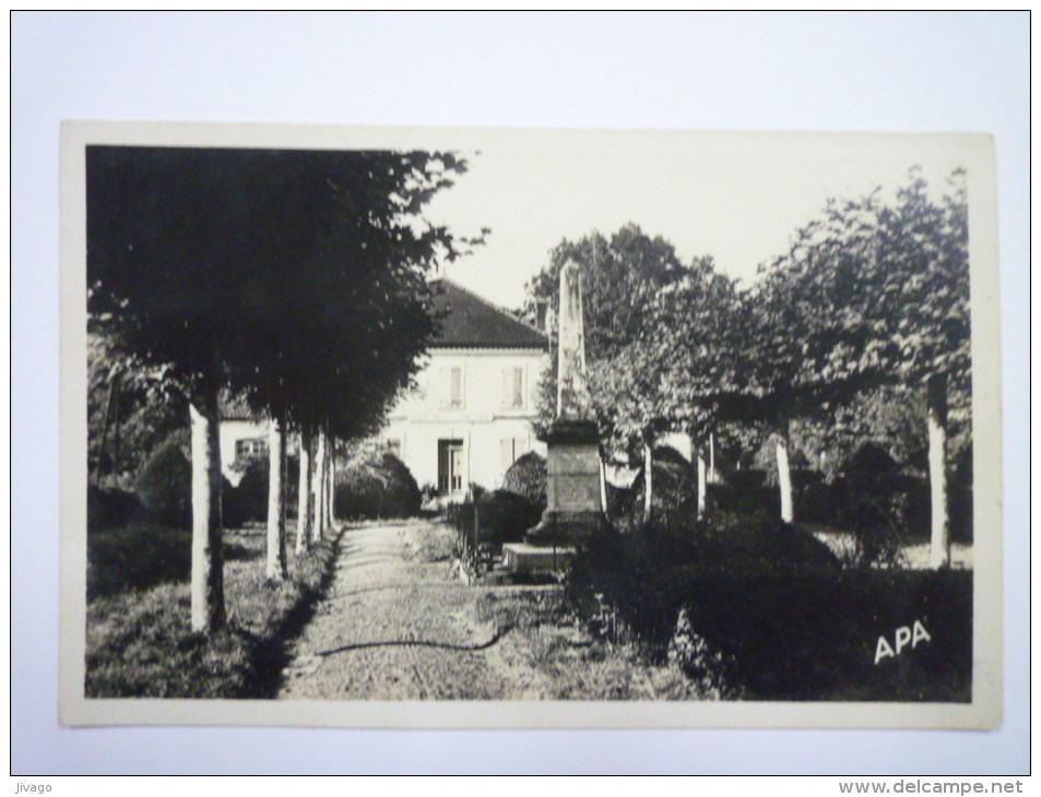 CASTERA-VERDUZAN  (Gers)  :  Parc , Monument Aux MORTS , Groupe Scolaire  (Carte  SM) - Castera