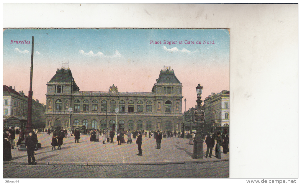 Bruxelles Place Rogier Et Gare Du Nord Animée - Marktpleinen, Pleinen