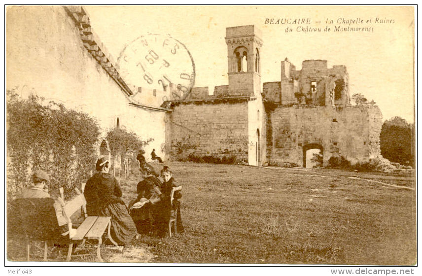 30/CPA A - Beaucaire -  La Chapelle Et Ruines Du Chateau - Beaucaire