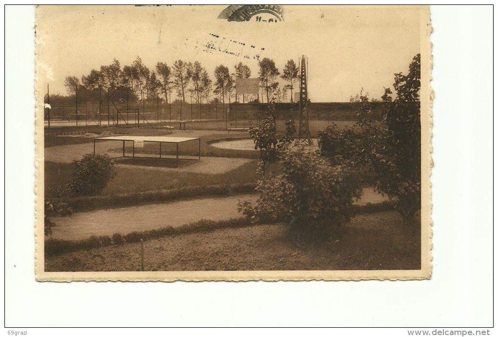 Haute Croix Pensionnat Des Ursulines Plaine De Jeux : Vue Générale - Pepingen