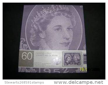 2012, May 7,QUEEN ELIZABETH II DIAMOND JUBILEE Souvenir Sheet Of 1,face Value $2.00 - Neufs