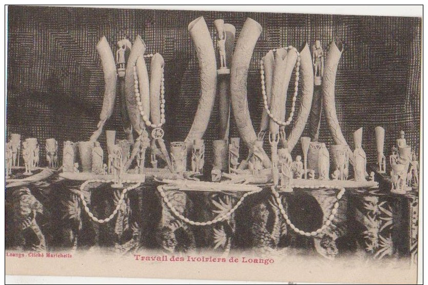 CPA GABON Travail Des Ivoiriers De Loango Ivoire Ivory Elephant Art Sculptures Défense Tusck - Gabun