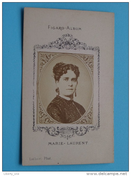 MARIE-LAURENT - Format CDV Kaart / Anno 19?? Collection Figaro-Album ( Achter Auber (? ) / Zie Foto Voor Détails ) ! - Oud (voor 1900)