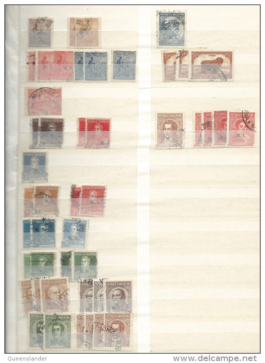 Collection Of Argentina  Used Nice Stamps  In 16 Page Stockbook Type Album 10 Pages Of Stamps Nice Scott Catalogue Value - Collezioni & Lotti