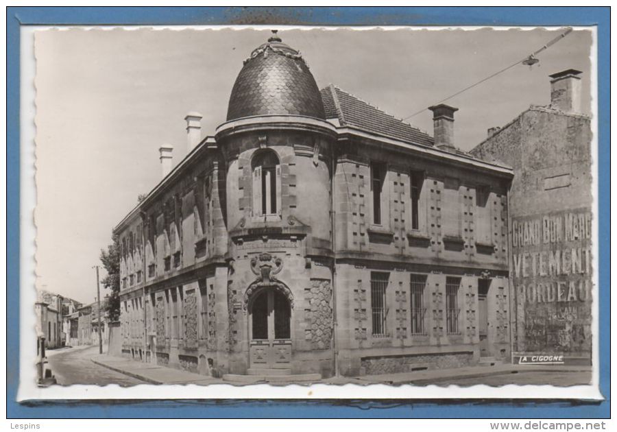 33 - LESPARRE --  La Poste - 1950 - 60 - Lesparre Medoc