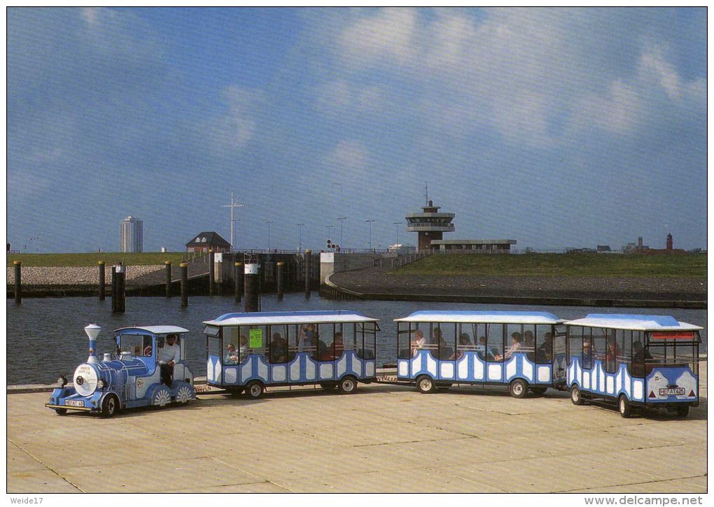 03079 - BÜSUM - "Krabben-Express" Vor Der Neuen Hafeneinfahrt - Buesum