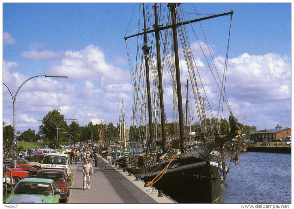 03084 - BÜSUM - Segelboot VIDAR Im Hafen - Buesum