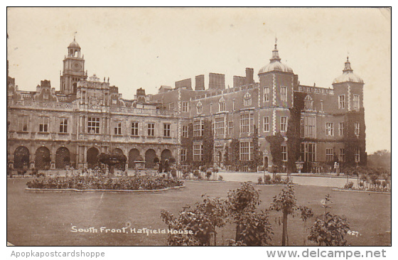 England South Front Hatfield House - Hertfordshire