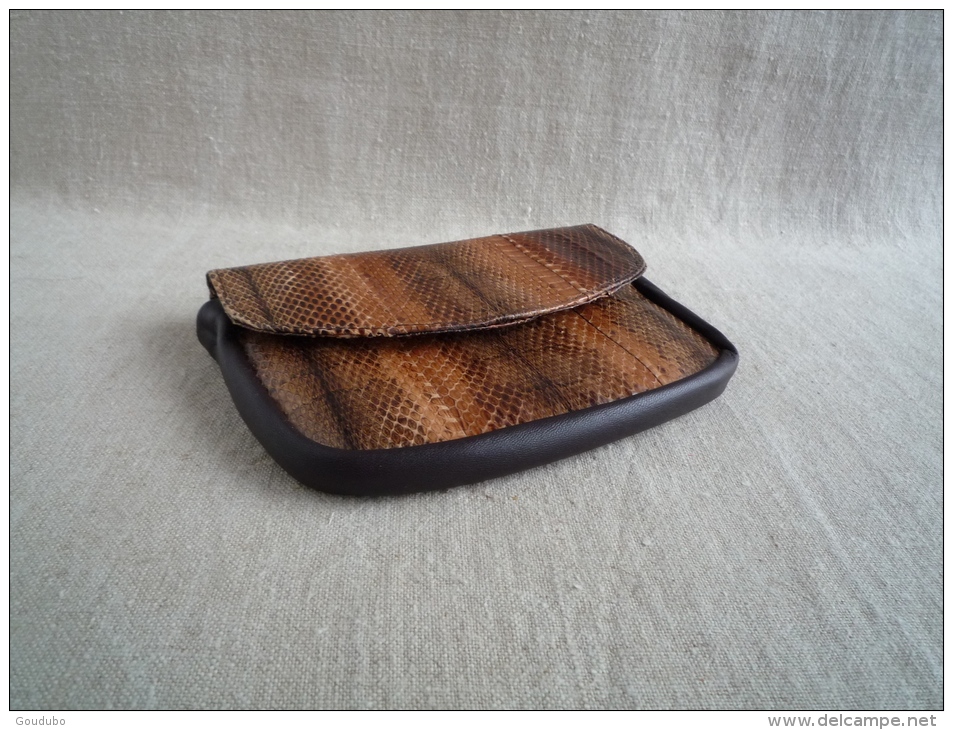 Pochette En Serpent Et Cuir Souple Marron .Voir Photos. - Purses & Bags