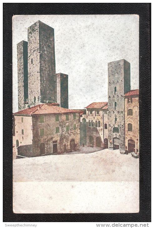 ITALIA ITALY SAN GIMIGNANO PIAZZA DEL DUOMO E TORRI   Non Viaggiata - Siena