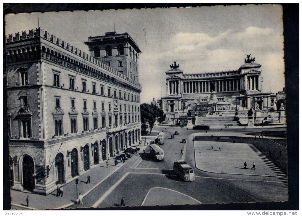 L502 Roma, Piazza Venezia E Altare Della Patria Con Auto Cars Voitures Bus Autobus - Used 1959, Ed. Fotosplendor - Altare Della Patria