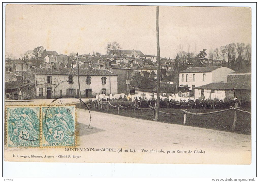 Montfaucon Sur Moine (49) , Vue Générale Prise Route De Cholet - Montfaucon