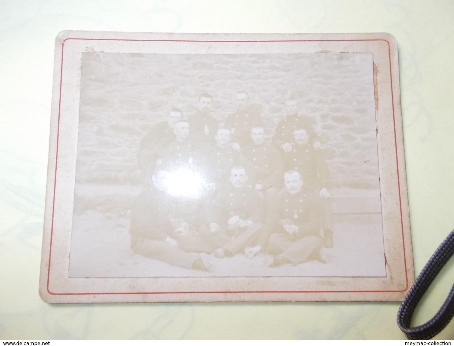 1895 1896 MILITAIRE REGIMENT à déterminer photos soldats au dos leur noms et provenance grade et suivi