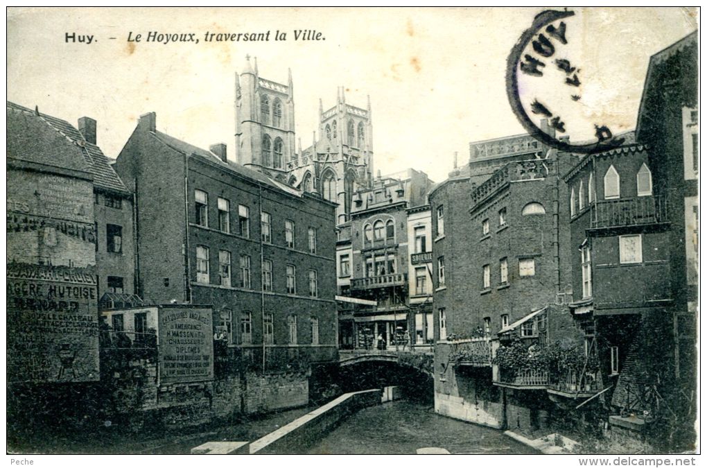 N°35422 -cpa Huy -le Hoyoux Traversant La Ville- - Huy