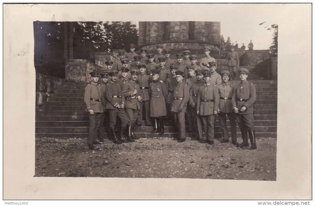 CP Photo Octobre 1916 DETMOLD - Hermanns-Denkmal Im Teutoburger Walde, Soldats Allemand (A45, Ww1, Wk1) - Detmold