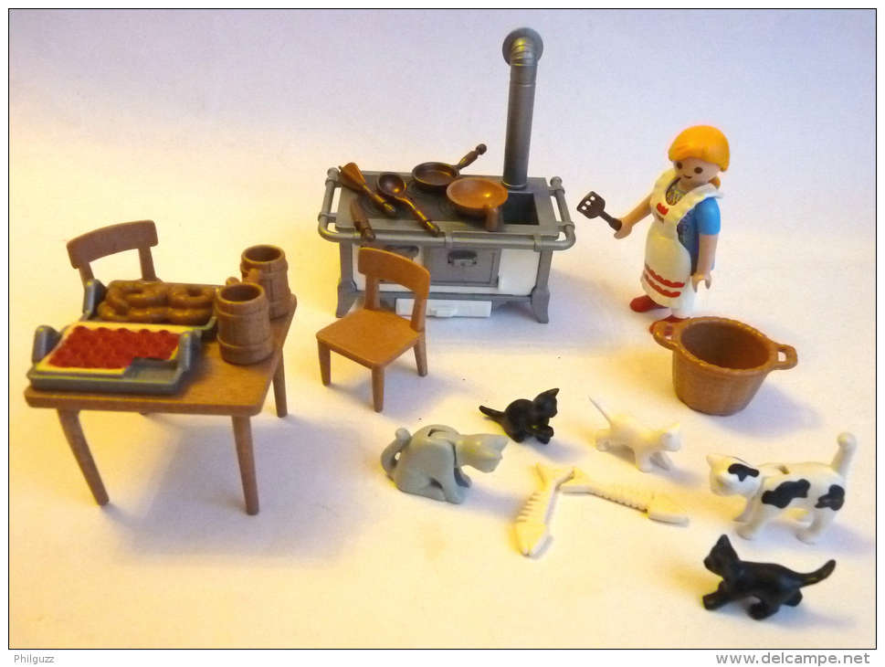 PLAYMOBIL CUISINERE ET CUISINE Loose - Playmobil