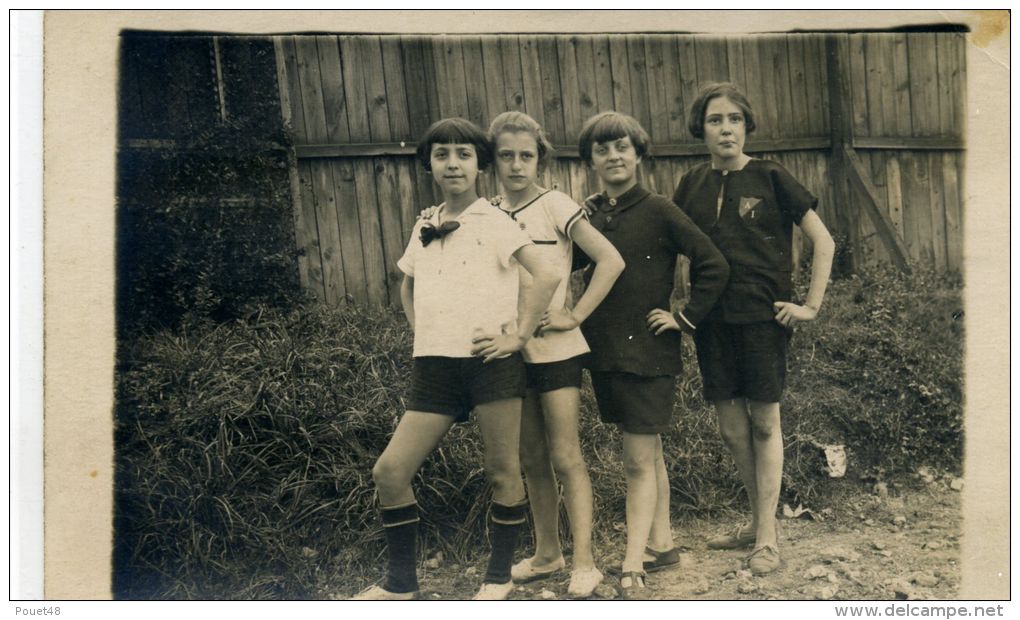 Carte Photo De 4 Jeunes Filles - A Identifier