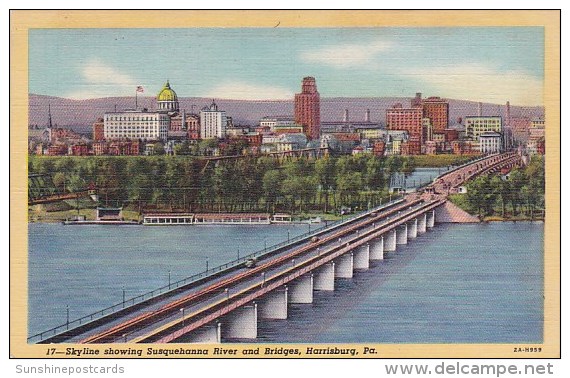 Pennsylvania Harrisburg Skyline Showing Susquehanna River And Bridges - Harrisburg