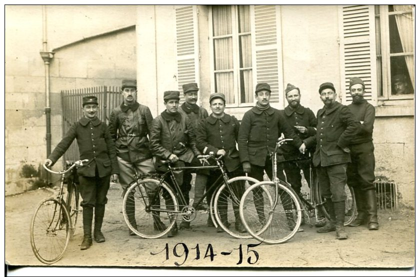 1914-15 - SOLDATS AVEC BICYCLETTES - - 1914-18