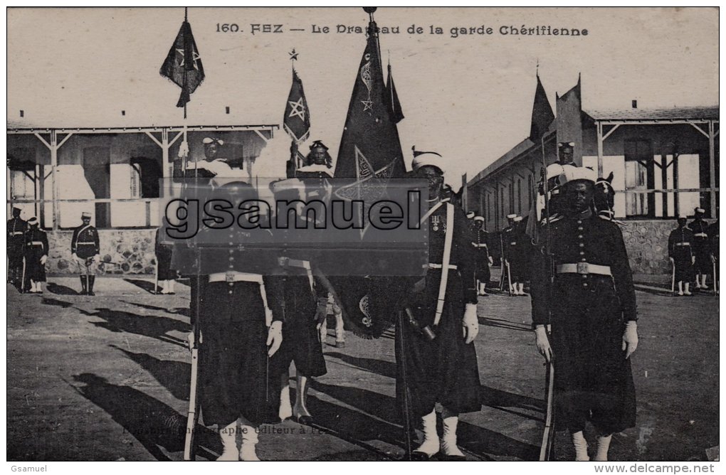 Afrique &gt; Maroc &gt; Fez (Fès)   Fez - Le Drapeau De La Garde Chérifienne. (voir Scan). - Fez (Fès)