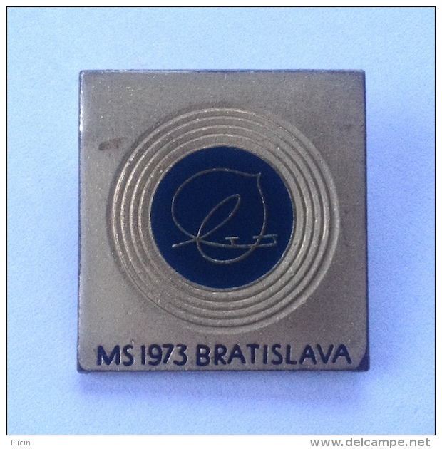 Badge Pin ZN000451 - Ice Skating Czechoslovakia Bratislava World Championship 1973 - Skating (Figure)