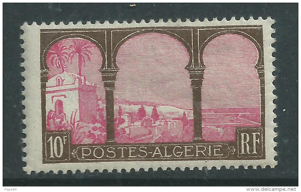 Algérie N° 84  X  Types De 1926 , 10 F. Brun Et Rosé Trace De Charnière Sinon TB - Neufs