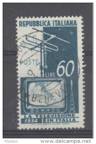 ITALIA - Mi Nr 909  - Geste./obl. - Cote 5,00 € - 1946-60: Oblitérés