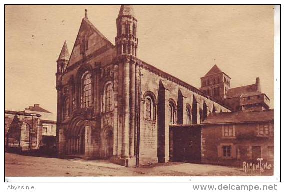 79 ST JOUIN DE MARNES - église Abbatiale D´ension - Vue Générale - D12 26 - Saint Jouin De Marnes