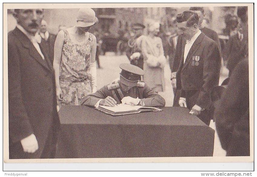 Mons Joyeuse Entrée Du Duc Et De La Duchesse De Brabant En 1928 Signature Du Livre D'or - Manifestations