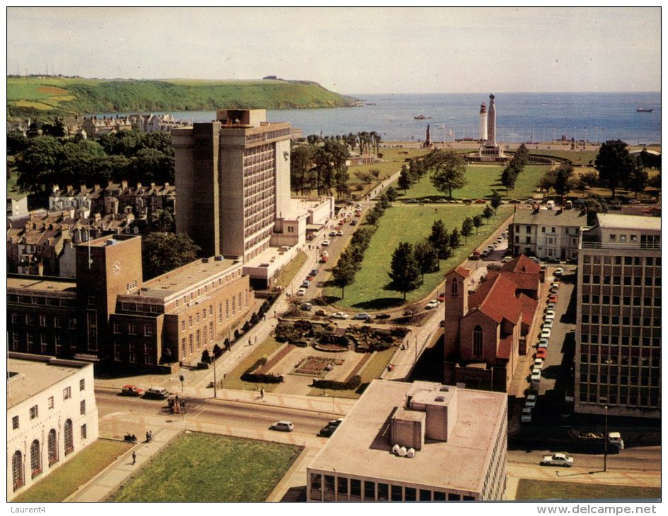 (419) UK - Plymouth Civic Centre & Lighthouse - Plymouth