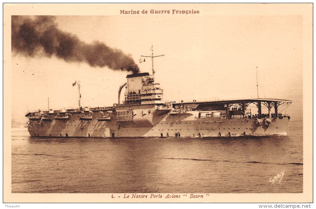 ¤¤  -  4  -  Bateau De Guerre  -  Le Porte Avions " BEARN "  -  ¤¤ - Guerra