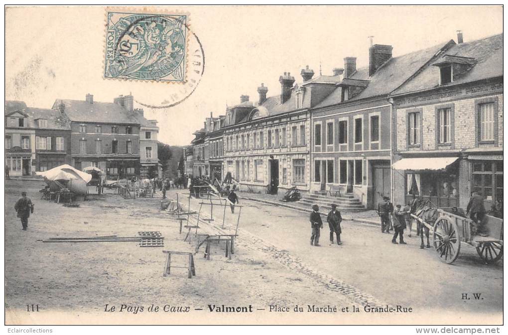 Valmont   76    Place Du Marché - Valmont