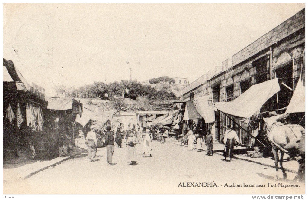 ALEXANDRIE BAZAR ARABE PRES DU FORT NAPOLEON  ANIMEE - Alexandrië
