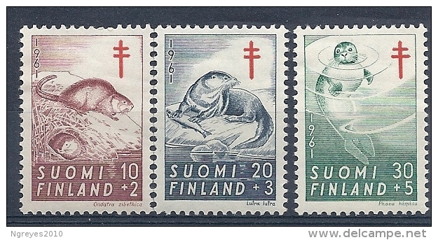 131008467   FINLANDIA  YVERT  Nº  401/3 */MH - Unused Stamps
