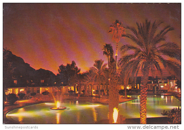 Swimming Pool Del Webb's Mountain Shadows Resort Scotsdale Arizona - Scottsdale