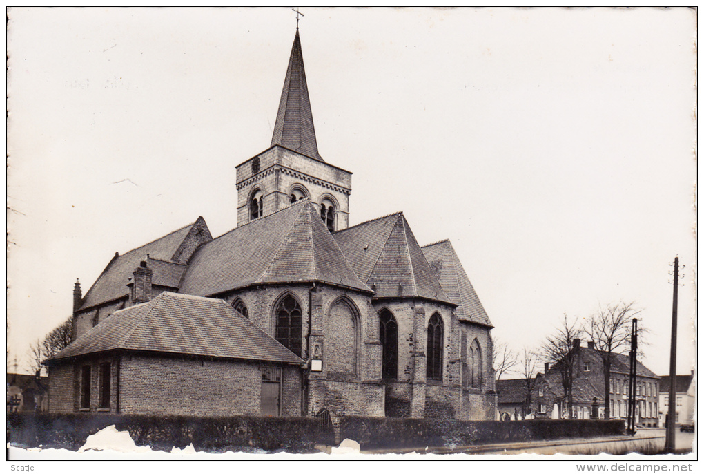 Isenberge,  Parochiale Kerk - Alveringem