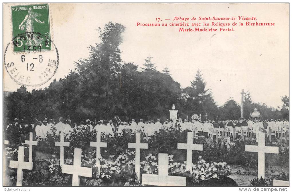 St  Sauveur Le Vicomte    76    Procession Au Cimetière - Saint Sauveur Le Vicomte