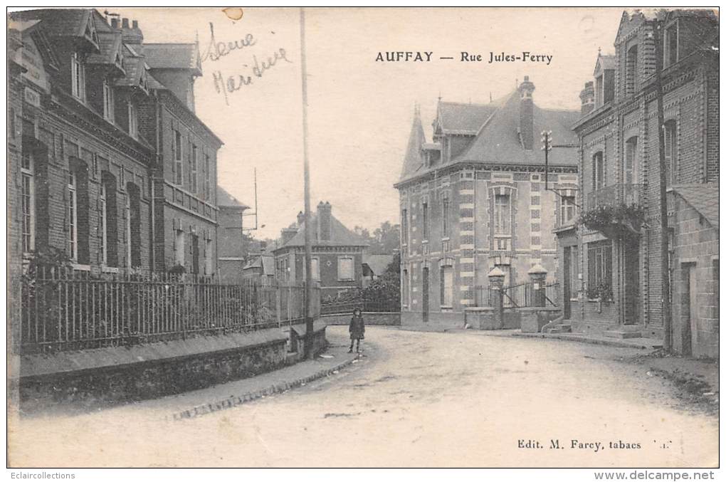 Auffay     76    Rue Jules Ferry - Auffay