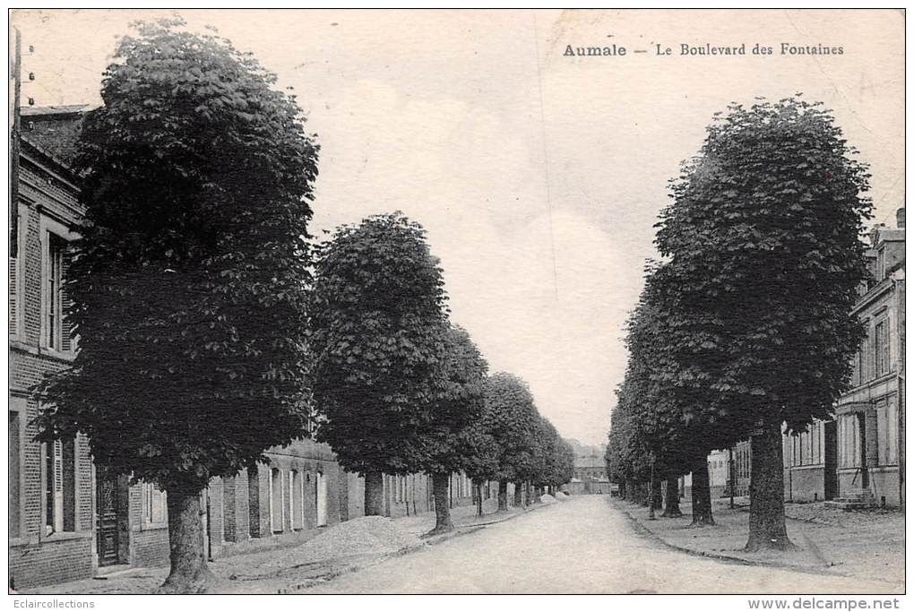 Aumale     76    Bd Des Fontaines - Aumale