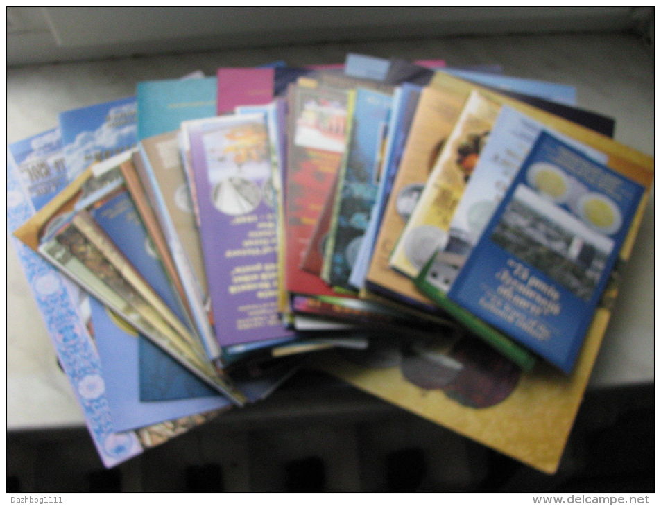 Ukraine A Collection Of Booklets To Ukrainian Coins 270 Items Rare! - Ucrania