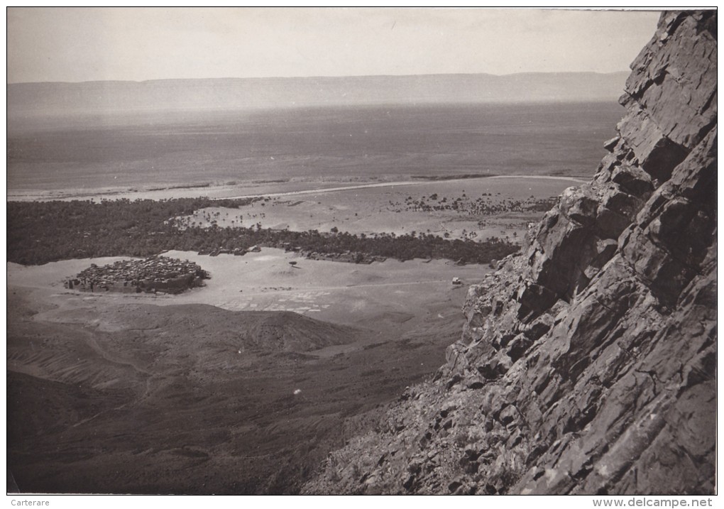 MAROC,MOROCCO,DJEBEL ZAGORA EN 1955,AFRIQUE,VUE AERIENNE,PHOTO CLAUDE VAREILLES,souss Massa Draa,desert,oasis,palmera Ie - Places