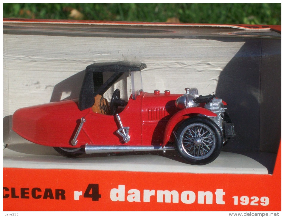 BRUMM   R 4 DARMONT  SPORT CHIUSA 1929 AVEC SA BOITE Scala 1/43 - Brumm