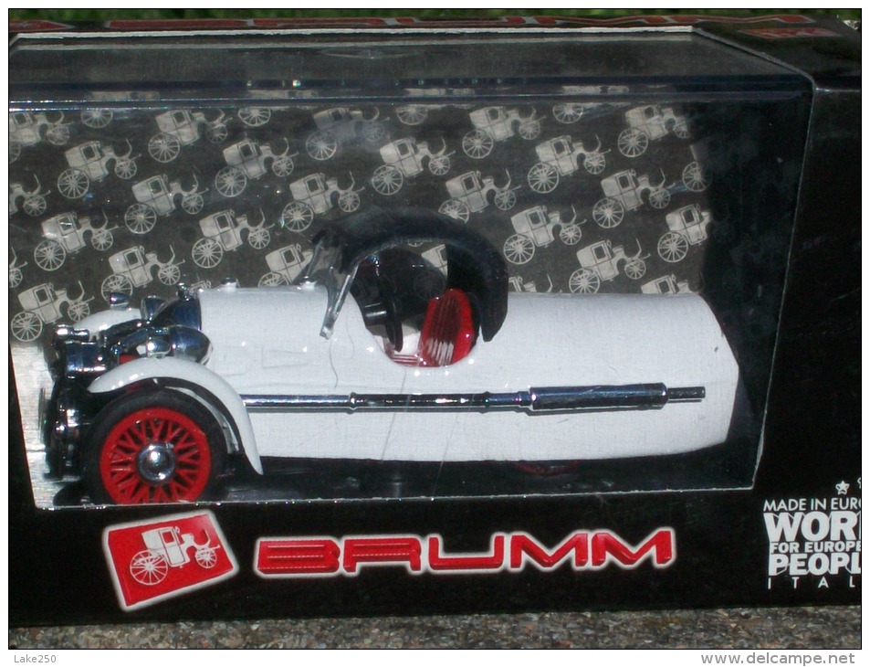 BRUMM - R 293-01  MORGAN MX-4 SUPER SPORT CHIUSA 1935  AVEC SA BOITE Scala 1/43 - Brumm