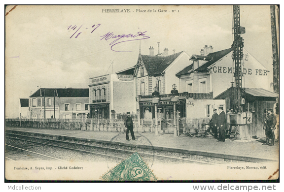 95 PIERRELAYE / Place De La Gare / - Pierrelaye