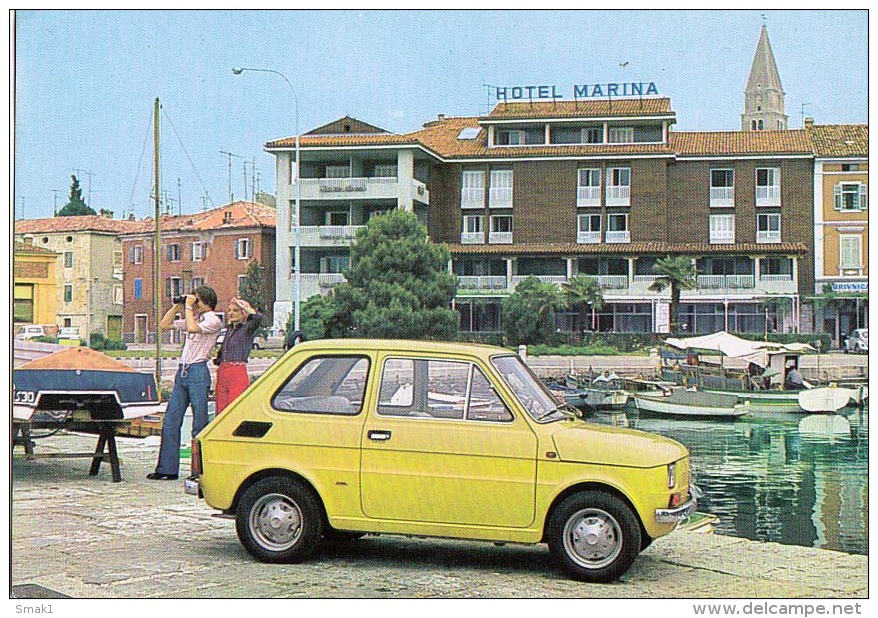 AK TRANSPORT AUTOMOBIL FIAT 126 P  PIRAN SLOWENIEN  GROSSE FORMAT POSTKARTE - Sonstige & Ohne Zuordnung