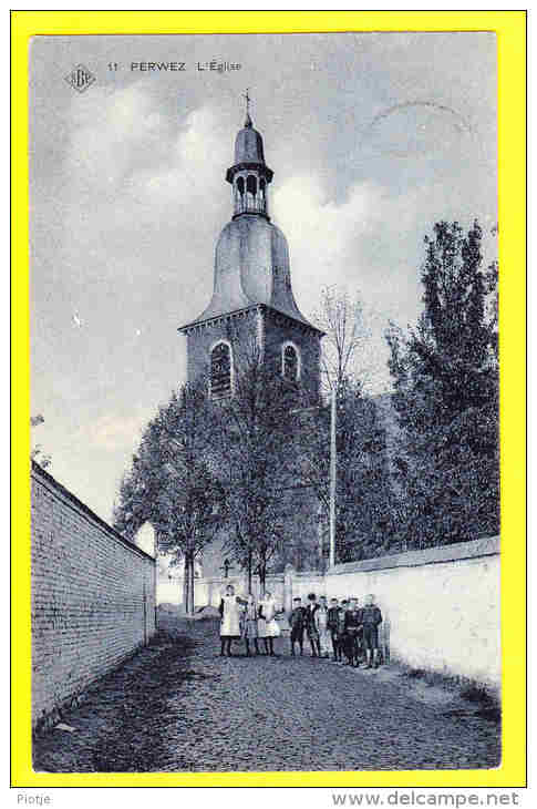 * Perwez (Waals Brabant - Bruxelles - Namur) * (SBP, Nr 11) L'église, Kerk, Kirche, Church, TOP CPA, Rare, Animée Enfant - Perwez